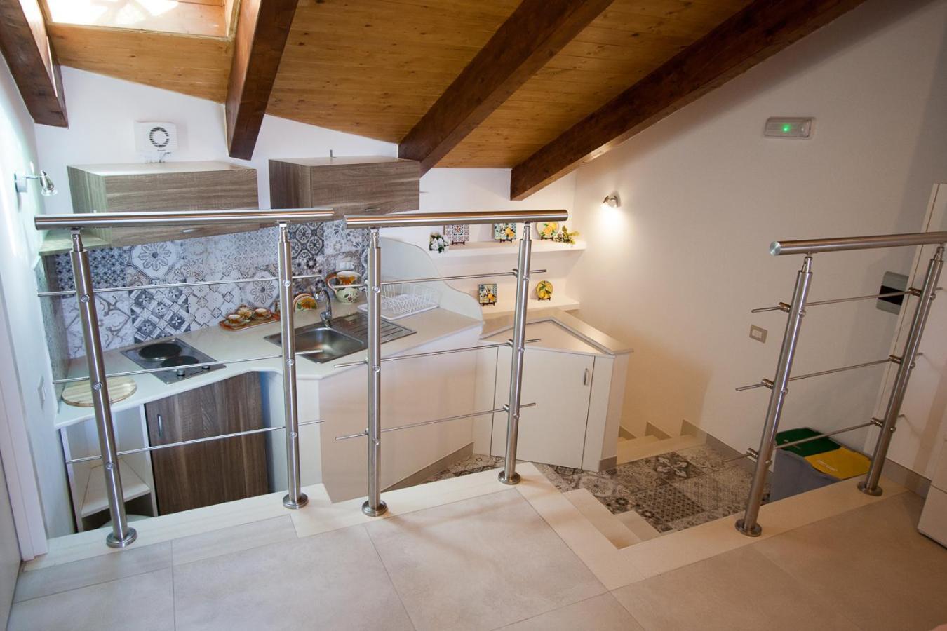 Casa Vacanze Mareluna Аджерола Екстериор снимка